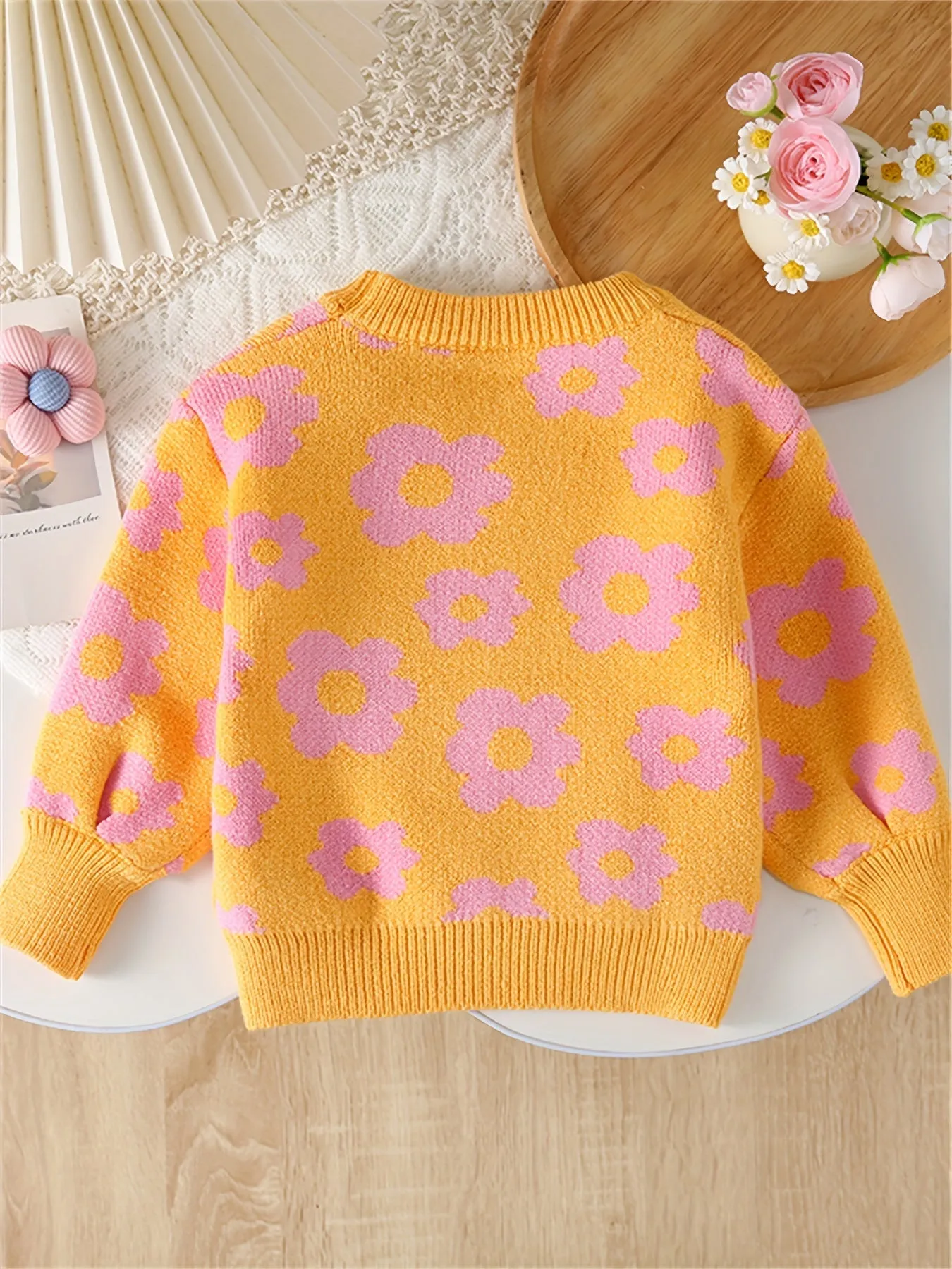 Adorable Cartoon Flower Pattern Cable Knit Long Sleeve Sweater - Soft, Cozy, and Warm Toddler & Infant Girl's Clothing for Fall and Winter Seasons - Sweet and Stylish Gift Idea for Little Princesses